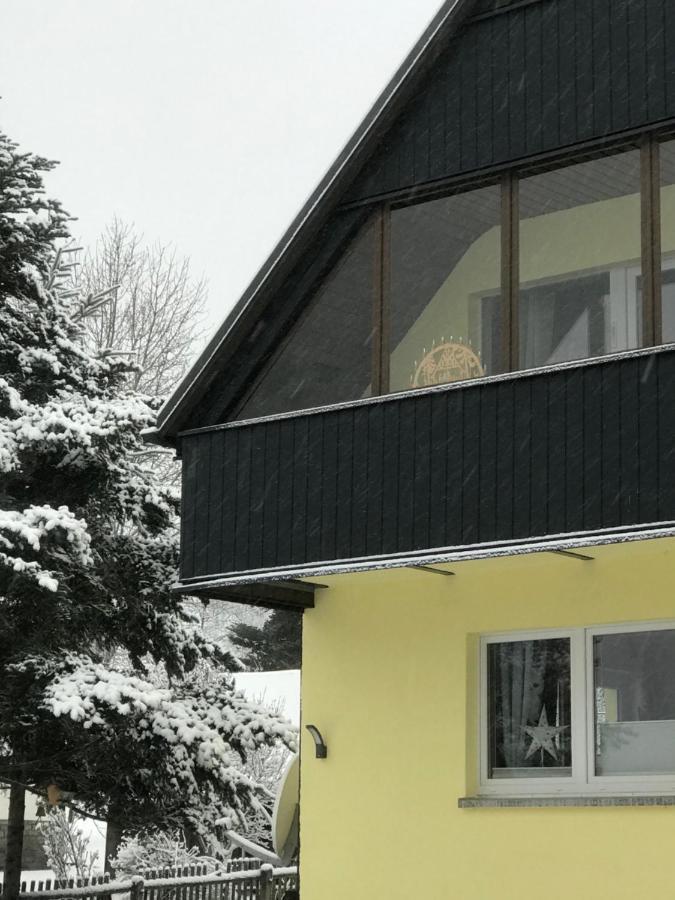 Ferienwohnung Ilse Crottendorf Екстер'єр фото